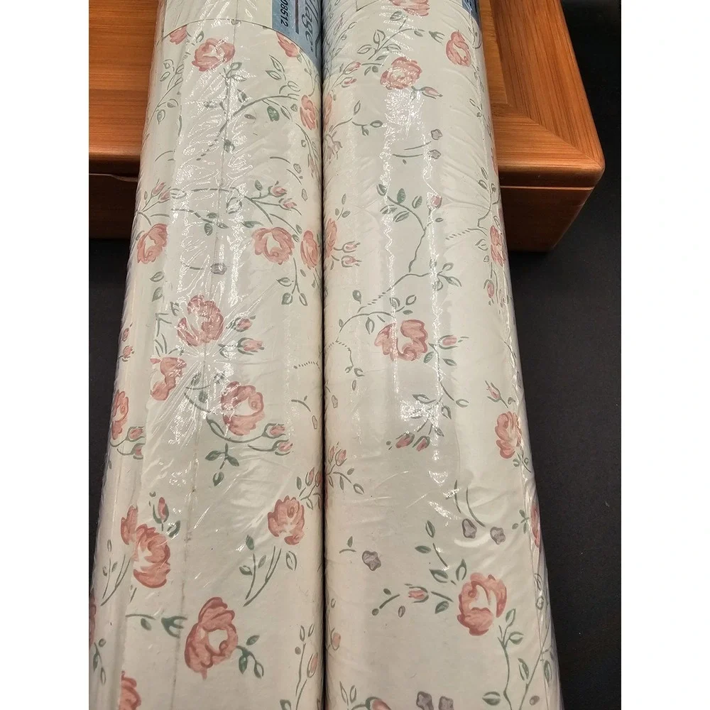 Village Vinyl Pre-Pasted Floral Wallpaper 2 Double Rolls 20.5in x 11yd TS